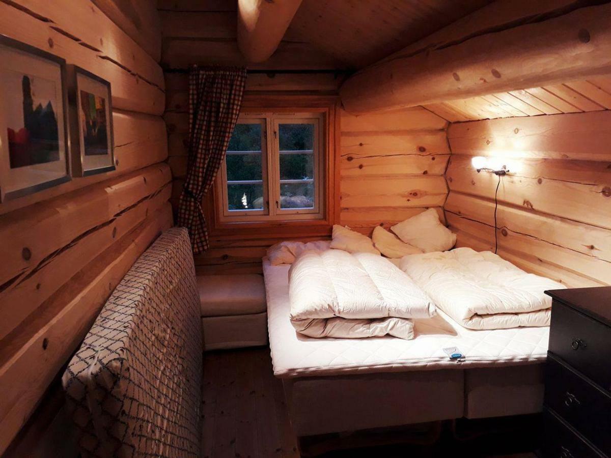 Blazerbu Four-Bedroom Chalet Myro Esterno foto
